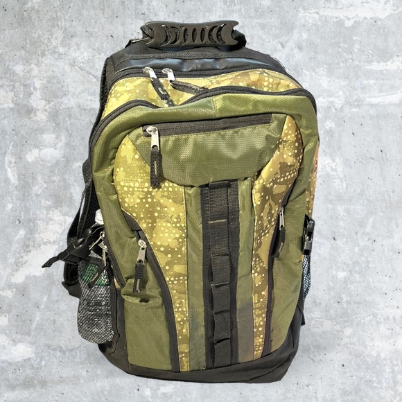 Green Camouflage Backpack Camo - Picture 6 of 16